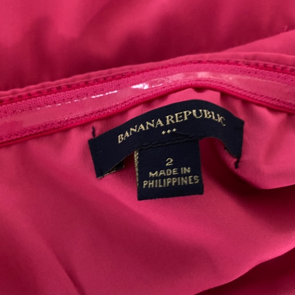 SOLD PRIVATELY - Banana Republic Pink Halter Dress - Picture 3 of 4
